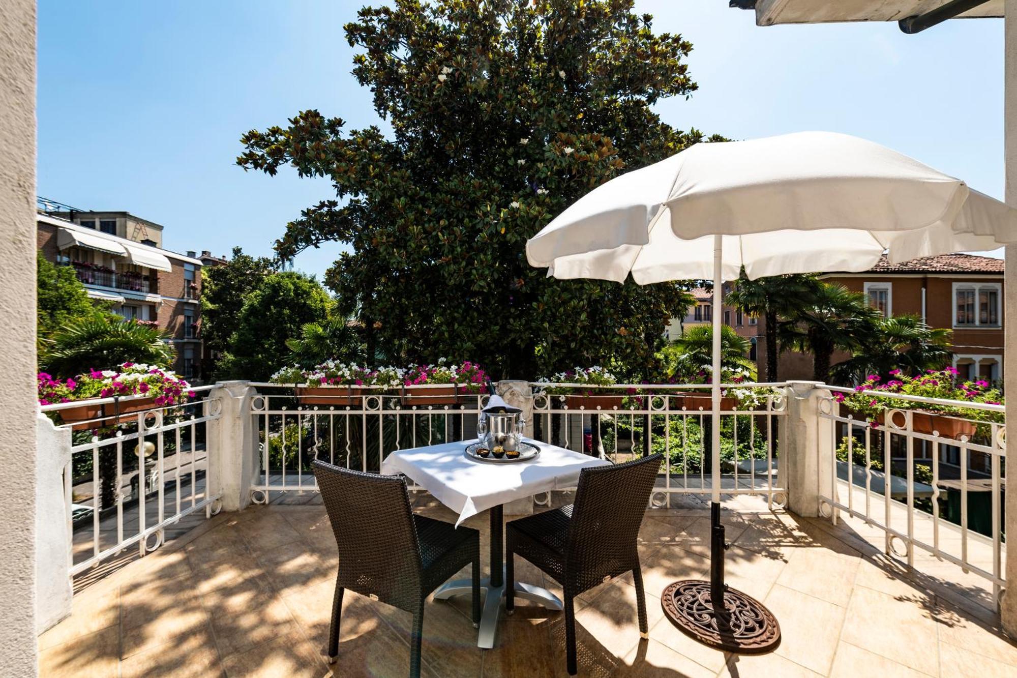 Hotel Villa Delle Palme Lido di Venezia Ngoại thất bức ảnh