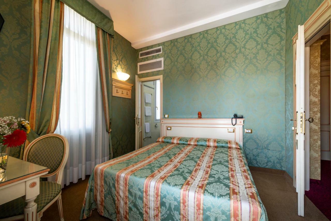 Hotel Villa Delle Palme Lido di Venezia Ngoại thất bức ảnh